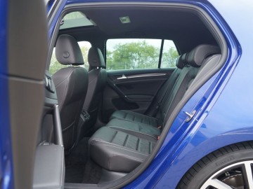 Volkswagen Golf R 2,0 TSI 310 KM DSG7 4Motion &ndash; Więcej Golfa w Golfie